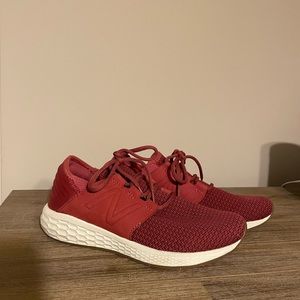New Balance Burgundy Tennis Shoes size 9